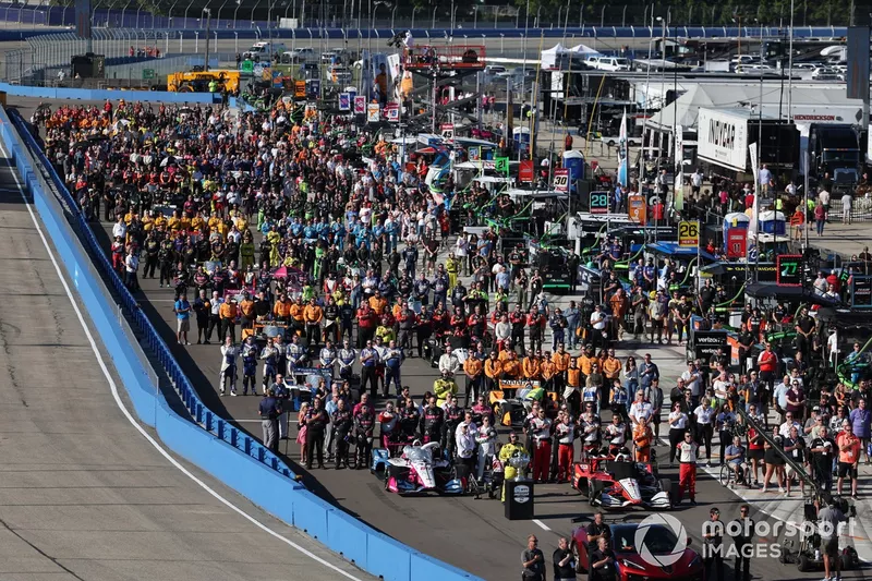 Scott McLaughlin, Team Penske Chevrolet, David Malukas, Meyer Shank Racing Honda, the grid