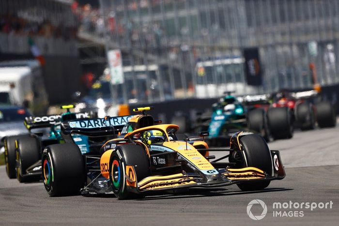 Lando Norris, McLaren MCL36, Sebastian Vettel, Aston Martin AMR22