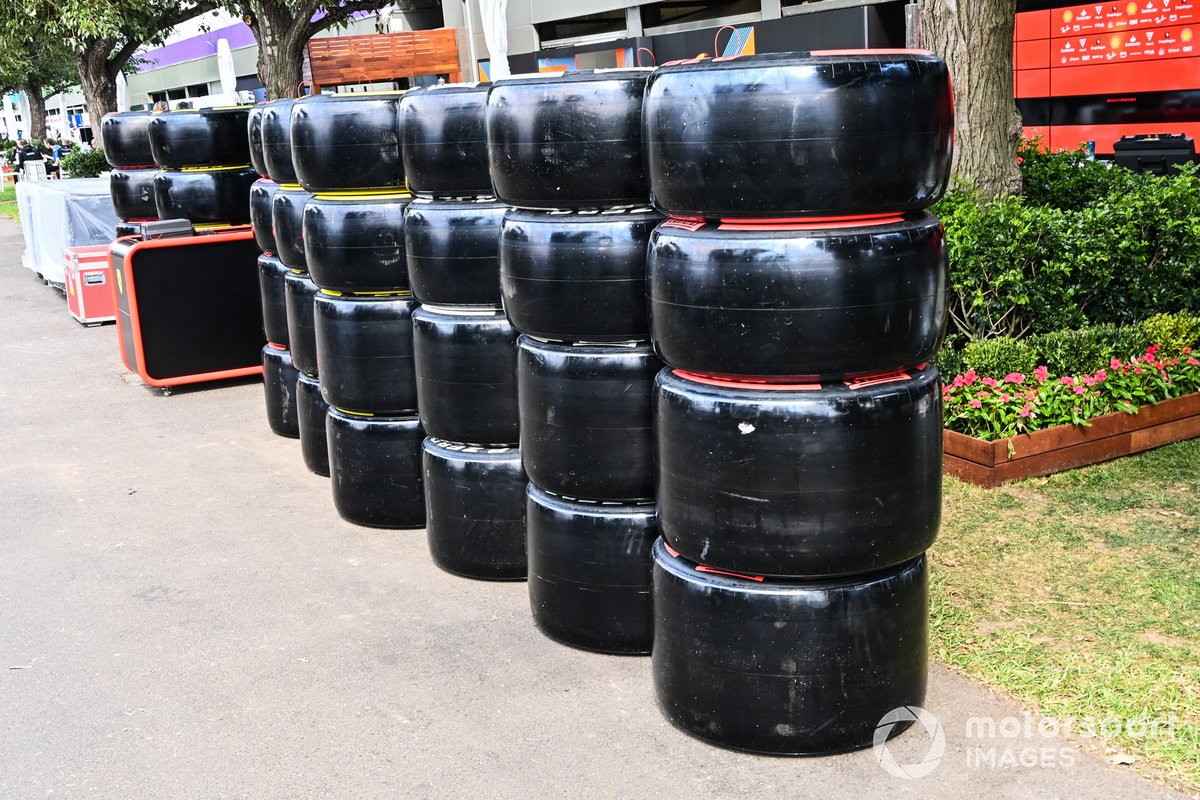 Pneumatici Pirelli nel paddock