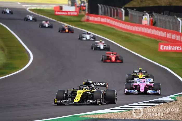 Daniel Ricciardo, Renault F1 Team R.S.20, Lance Stroll, Racing Point RP20, Esteban Ocon, Renault F1 Team R.S.20