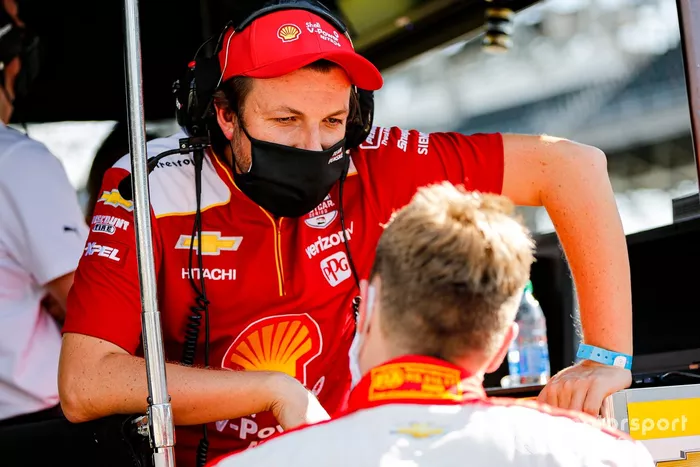 Josef Newgarden, Team Penske Chevrolet ingeniero