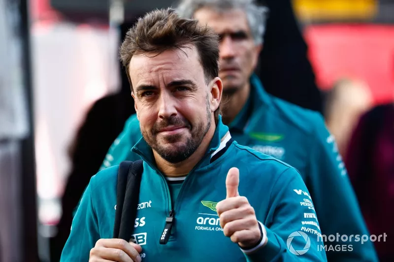 Fernando Alonso, Equipa de F1 da Aston Martin 