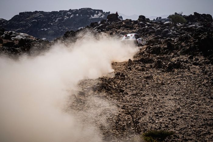 #305 Team BBR Taurus: Dania Akeel, Stephane Duple