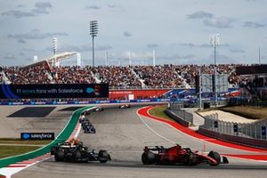 Carlos Sainz, Ferrari SF-23, Lewis Hamilton, Mercedes F1 W14, Max Verstappen, Red Bull Racing RB19