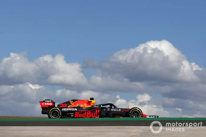Max Verstappen, Red Bull Racing RB16B