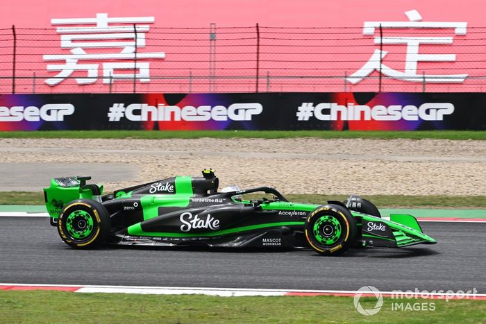 Zhou Guanyu, Kick Sauber C44