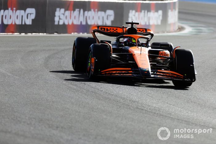 Oscar Piastri, McLaren MCL38