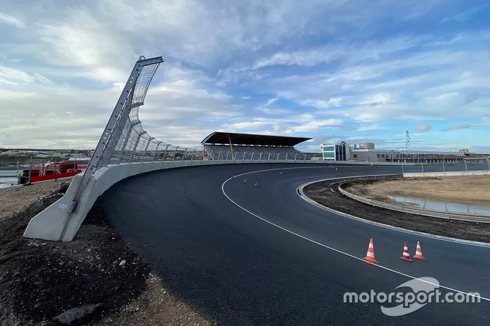 Zandvoort-Banking 
