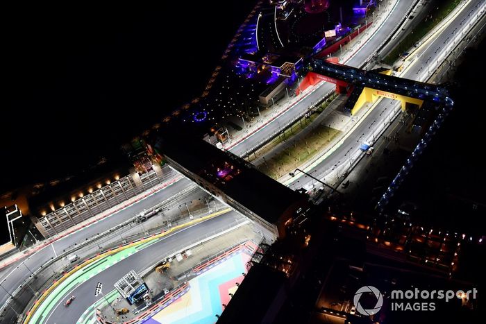 Vista aérea del circuito de Yeda por la noche