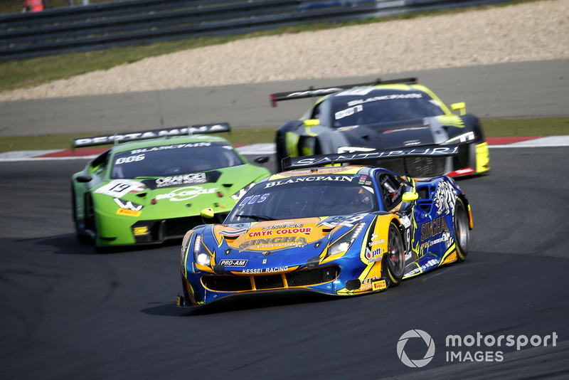 #39 TP 12 - Kessel Racing Ferrari 488 GT3: Piti Bhirombhakdi, Carlo Van Dam