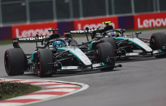 Andrea Kimi Antonelli, Mercedes; George Russell, Mercedes