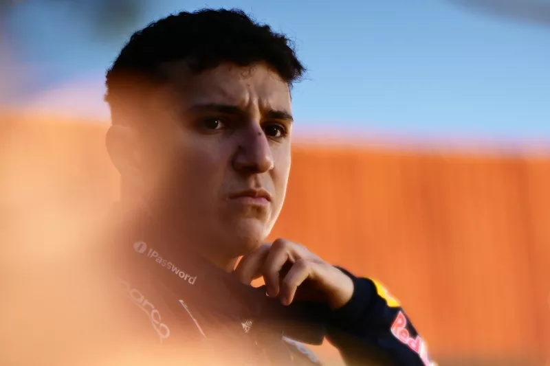 Isack Hadjar, Red Bull Racing