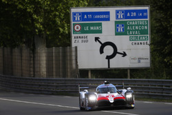 #8 Toyota Gazoo Racing Toyota TS050: Sebastien Buemi, Kazuki Nakajima, Fernando Alonso, Jose Maria Lopez, Anthony Davidson