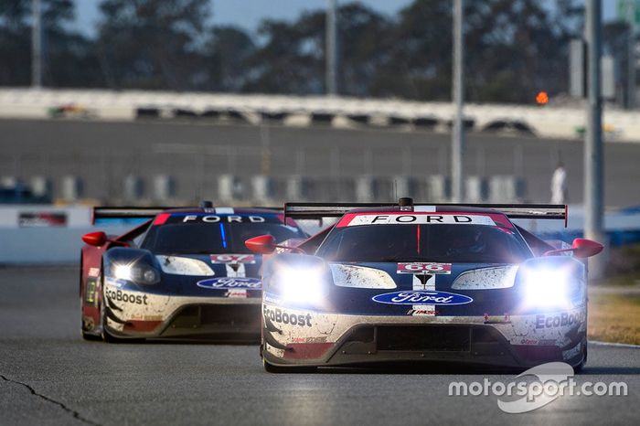 #66 Chip Ganassi Racing Ford GT, GTLM: Dirk Müller, Joey Hand, Sébastien Bourdais, #67 Chip Ganassi Racing Ford GT, GTLM: Ryan Briscoe, Richard Westbrook, Scott Dixon