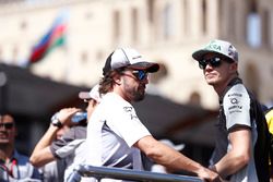 Fernando Alonso, McLaren, Nico Hulkenberg, Force India