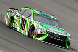 Kyle Busch, Joe Gibbs Racing, Toyota Camry Interstate Batteries