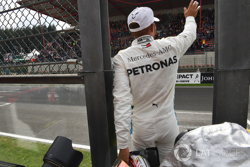 Lewis Hamilton 78. rajtelsősége az F1-ben