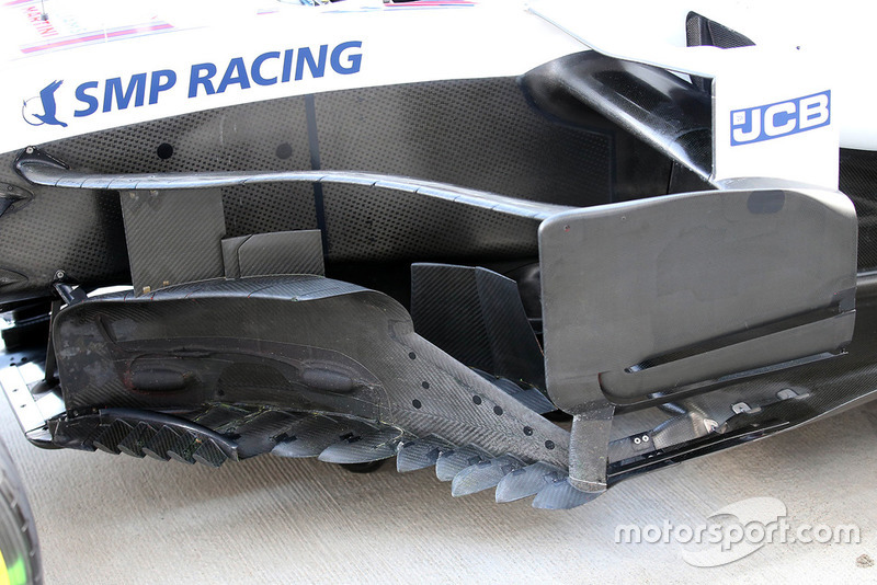 Williams FW41 bargeboard