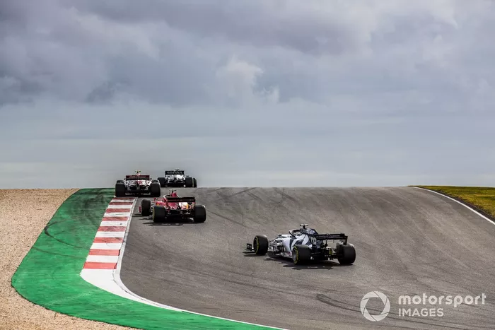 George Russell, Williams FW43, Antonio Giovinazzi, Alfa Romeo Racing C39, Sebastian Vettel, Ferrari SF1000, Daniil Kvyat, AlphaTauri AT01