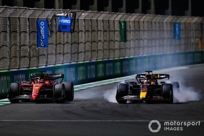 Charles Leclerc, Ferrari F1-75, Max Verstappen, Red Bull Racing RB18, batalla por el liderato