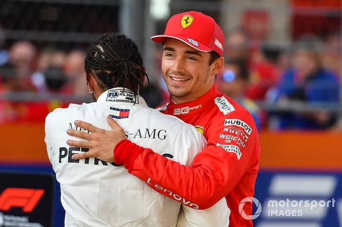Polesitter Charles Leclerc, Ferrari, secondo classificato Lewis Hamilton, Mercedes AMG F1