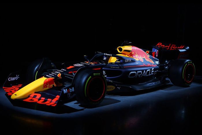 Red Bull Racing RB18