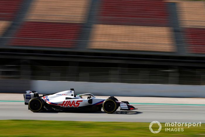 Mick Schumacher, Haas VF-22