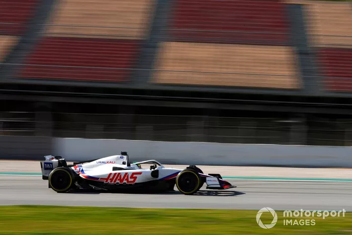 Mick Schumacher, Haas VF-22