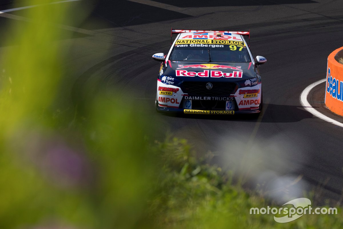 Shane van Gisbergen, Triple Eight Race Engineering Holden