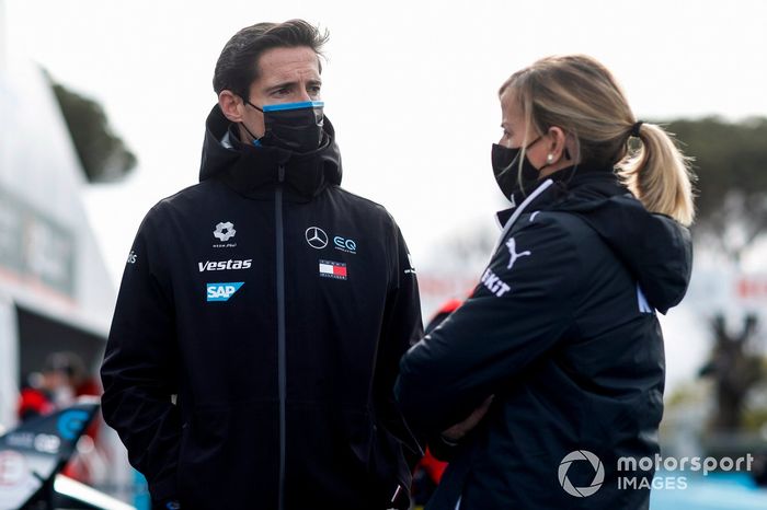 Ian James, director de Mercedes Benz EQ, Susie Wolff, directora de Venturi