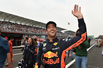Pole: Daniel Ricciardo, Red Bull Racing, Parc Ferme