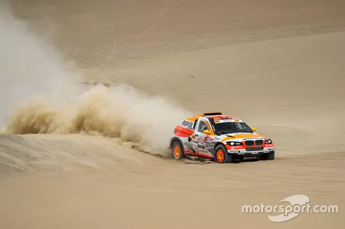 #324 Repsol Rally Team: Isidre Esteve, Txema Villalobos