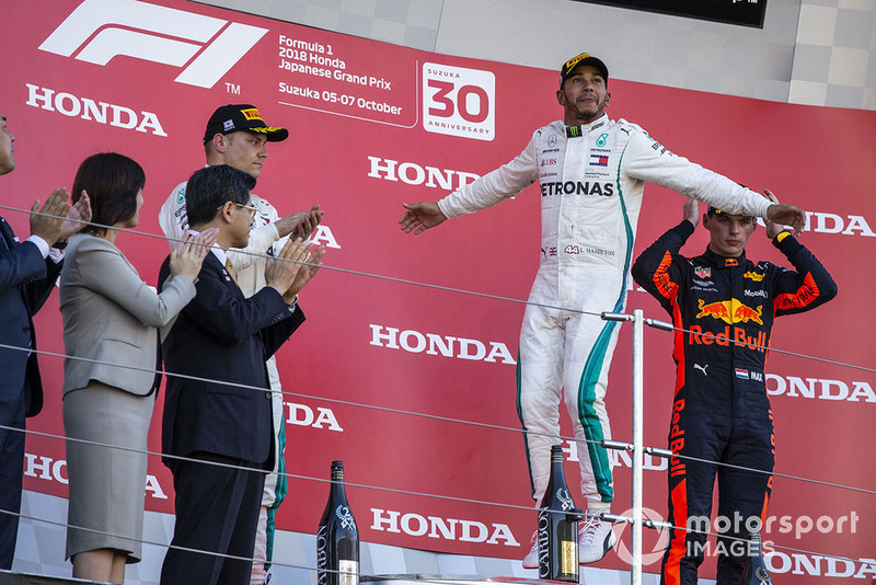 Lewis Hamilton újabb győzelme, ezúttal Szuzukában