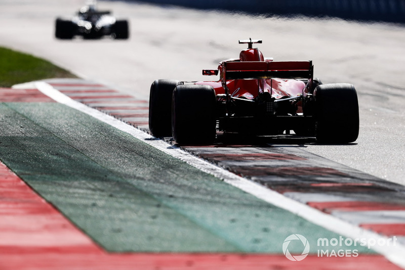 Vettel wasn’t too pleased to lose time behind a lapped Magnussen