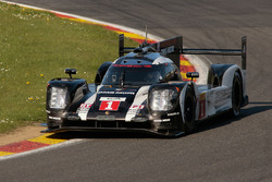 #1 Porsche Team Porsche 919 Hybrid: Тімо Бернхард, Марк Веббер, Брендон Хартлі