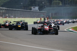 Partenza: Lance Stroll, Prema Powerteam Dallara F312 Mercedes-Benz al comando