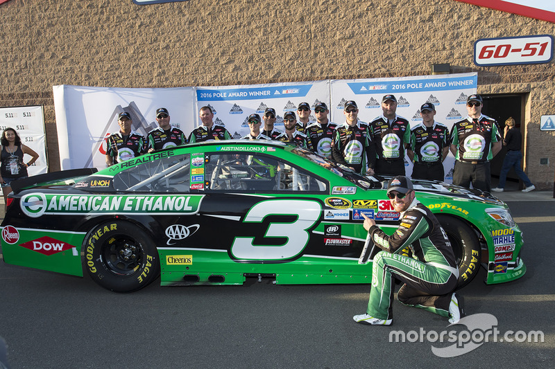 Fontana: Austin Dillon (Childress-Chevrolet)