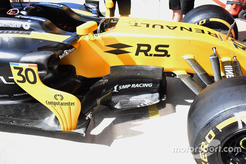 Renault Sport F1 Team RS17, dettaglio del bargeboard