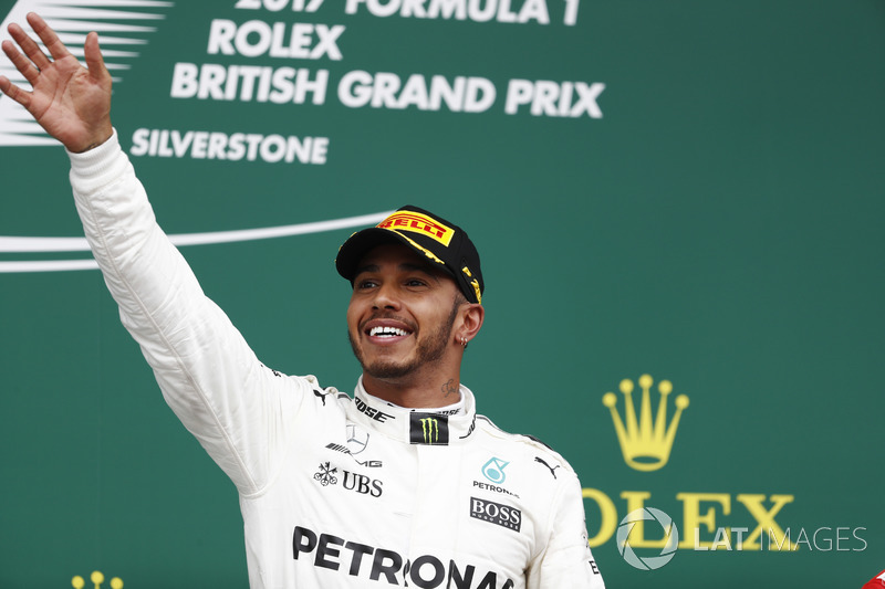 Podium: Race winner Lewis Hamilton, Mercedes AMG F1 W08