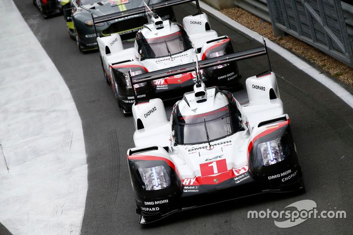 #1 Porsche Team Porsche 919 Hybrid: Neel Jani, Andre Lotterer, Nick Tandy