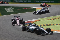 Valtteri Bottas, Mercedes AMG F1 W08, Esteban Ocon, Sahara Force India F1 VJM10, Lance Stroll, Willi
