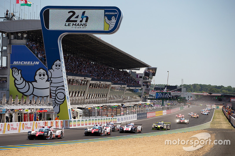 Arrancada: #7 Toyota Gazoo Racing Toyota TS050 Hybrid: Mike Conway, Kamui Kobayashi, Stéphane Sarrazin lider