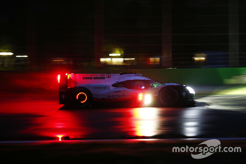 #2 Porsche Team, Porsche 919 Hybrid: Timo Bernhard, Earl Bamber, Brendon Hartley