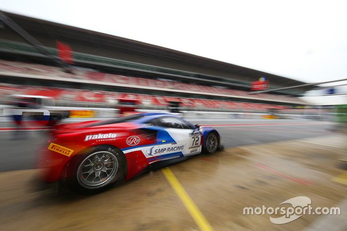 #72 SMP Racing Ferrari 488 GT3: Victor Shaytar, Miguel Molina, Davide Rigon