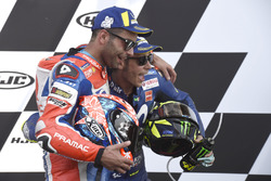 Podium: second place Danilo Petrucci, Pramac Racing, third place Valentino Rossi, Yamaha Factory Racing