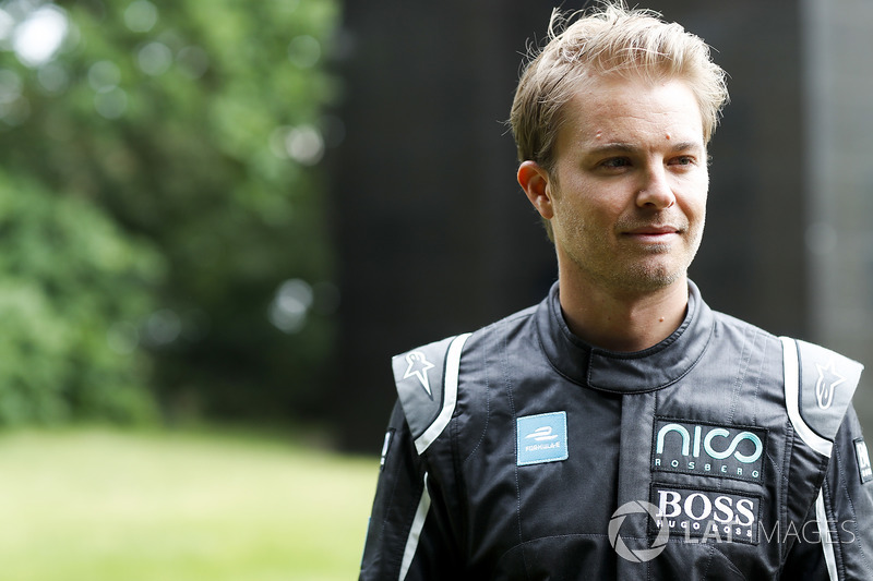 Le Champion du monde de F1, Nico Rosberg avec la Formule E Gen2