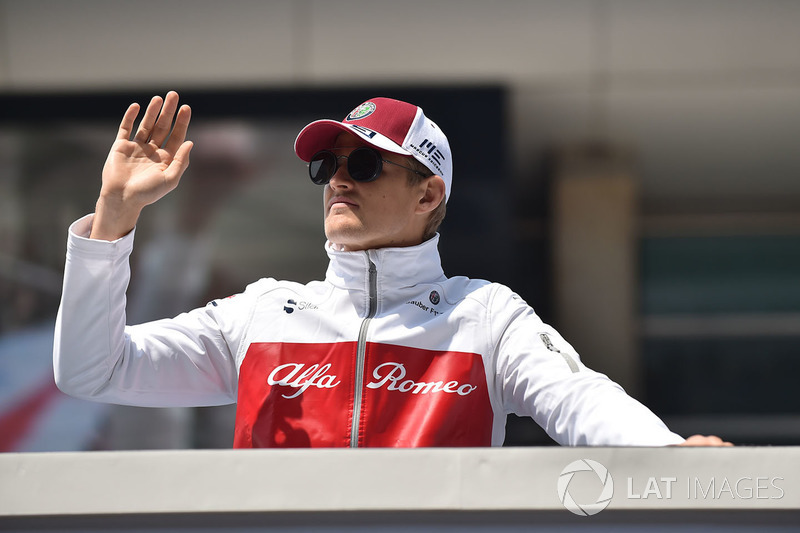 Marcus Ericsson, Sauber  en el desfile de pilotos