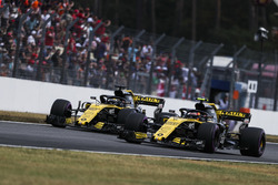 Nico Hulkenberg, Renault Sport F1 Team R.S. 18 y Carlos Sainz Jr., Renault Sport F1 Team R.S. 18