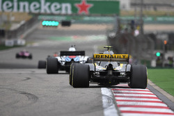 Карлос Сайнс-мол., Renault Sport F1 Team R.S. 18