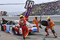 Kyle Busch, Joe Gibbs Racing, Toyota Camry M&M's Red White & Blue